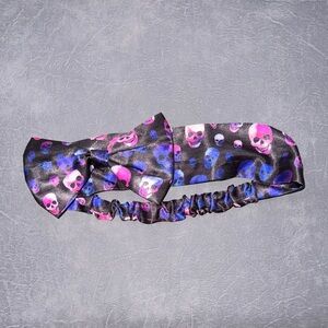 Skull Print Headband with Bow